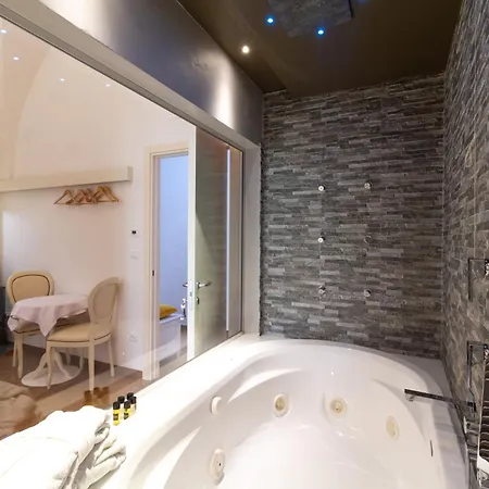 Le Nicchie Luxury 2* Λέτσε